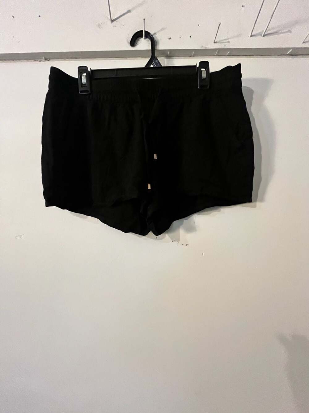 Old Navy Black Drawstring Lounge Shorts 010-071
